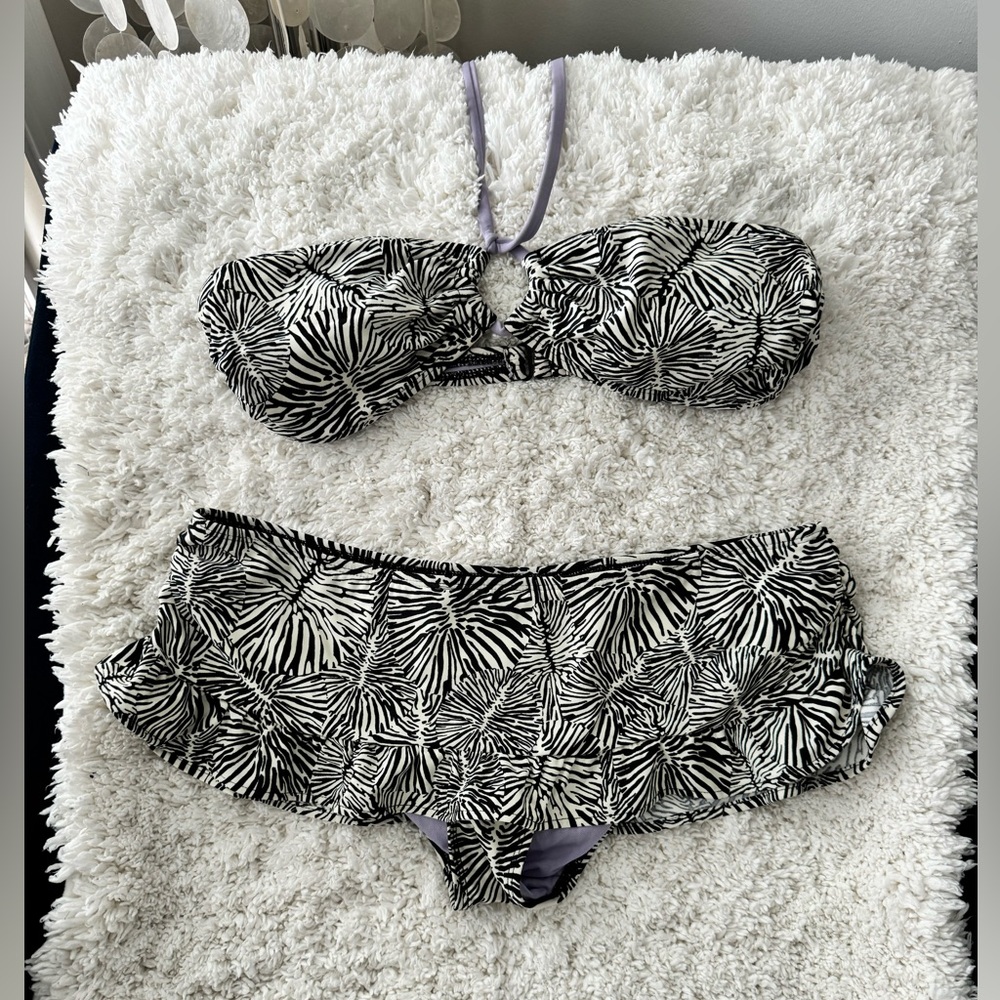 Two piece swim suit